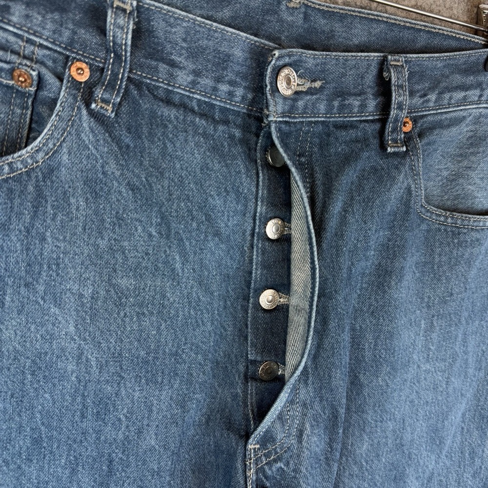 Levis 501XX Jeans Mens 35x32 Blue Straight Fit Button Fly VTG Y2K Whiskered - Picture 5 of 12